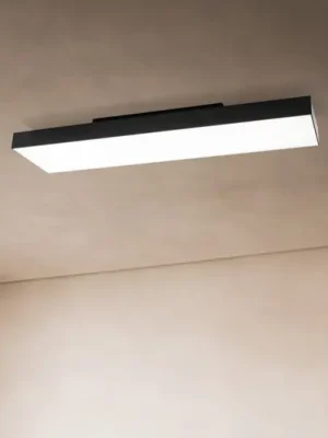 Stropní svítidlo Lucande LED Leicy, černé, 100 cm, RGBIC, CCT Novinka
