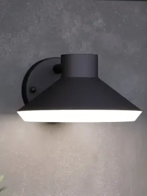 LED venkovní nástěnné svítidlo Ninnarella Tovární Cena