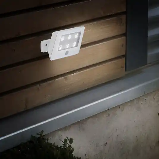 Must-Have LED venkovní bodovka Kollig se senzorem, IP54 bílá