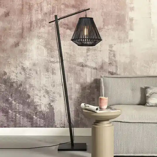 Poslední Šance GOOD & MOJO Merapi stojací lampa, černá