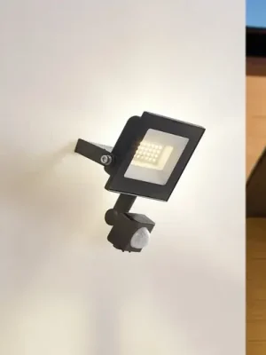 Prios Maikel LED venkovní reflektor, 20W, 1500lm, kov, senzor Nejprodávanější