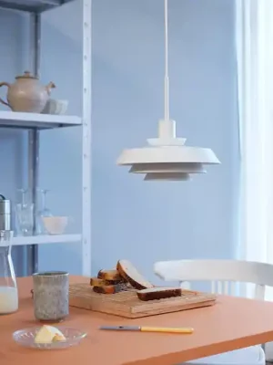 Dyberg Larsen DL30 závěsné světlo Ø 30 cm, bílá Nová Kolekce