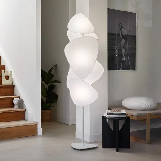 MARKET SET stojací lampa Screen, papír, bílá, výška 179 cm Sleva