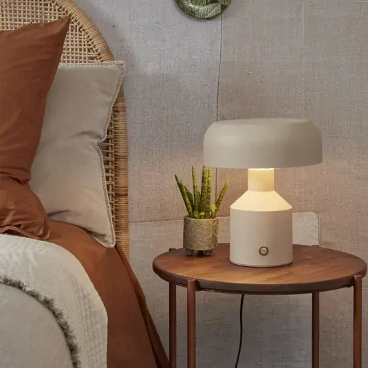IT‘S ABOUT ROMI Porto stolní lampa, 30 cm, písková barva, kov Výhodná Nabídka