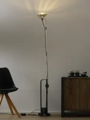 Dokud Zásoby Vydrží Designová stojací lampa FLOS Toio Gx16d-LED černá