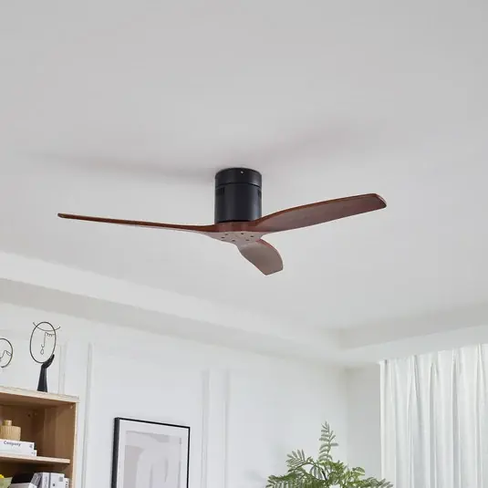Stropní ventilátor Lucande Vindur, černý, dřevěný, DC, tichý Speciální Cena