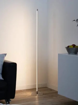 LED stojací lampa Bella, rovná, čtvercová základna, ocel Horká Nabídka