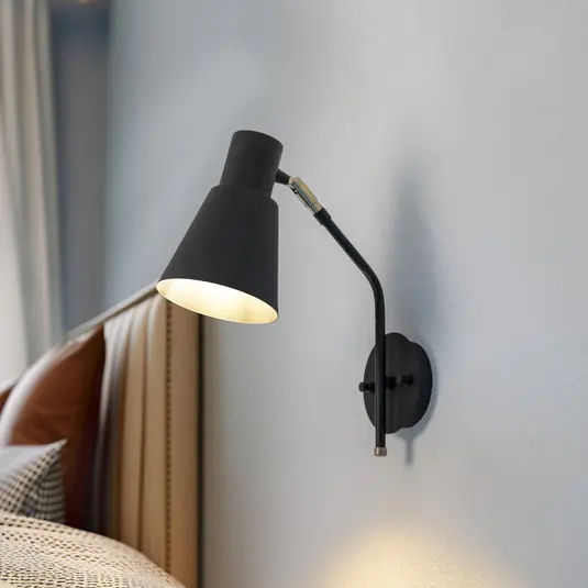 Sleva Nástěnné svítidlo Sivani MR-664 1-light černá/zlatá