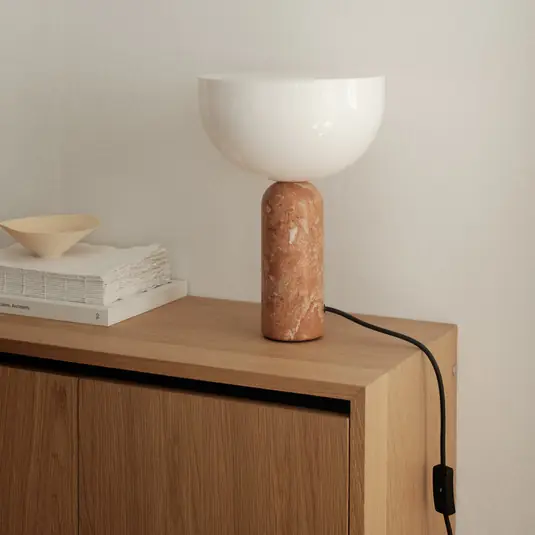New Works Kizu Malá stolní lampa Breccia Pernice Koupit Online
