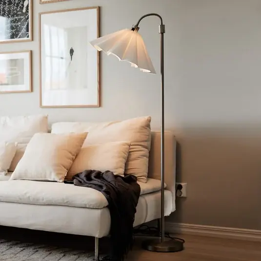 Vysoce Kvalitní PR Home Stojací lampa Frenja, bílá/chrom, Ø 45 cm