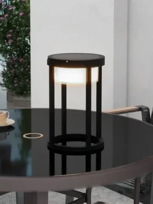 Solární stolní lampa Lucande LED Tilena, kulatá, černá, stmívatelná Expresní Doručení