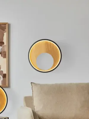 Nástěnné svítidlo Curio LED, vzhled dřeva Kup Teď