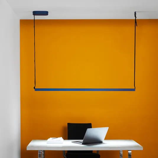 LOOM DESIGN LED závěsné světlo Belto, modré Časově Omezené