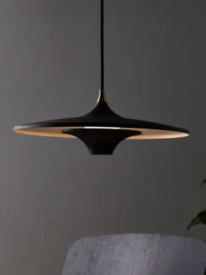 Tovární Cena LOOM DESIGN LED závěsné světlo Moja, Ø 35 cm, černé