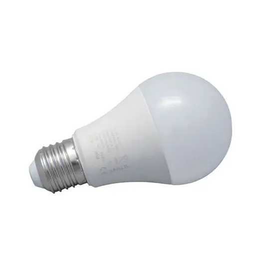 LED žárovka, matná, E27, 6,5 W, 3000 K, 900 lm Oblíbený