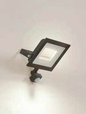 Prios LED venkovní reflektor Maikel, 50W, 4000lm, kov, senzor Nízká Cena