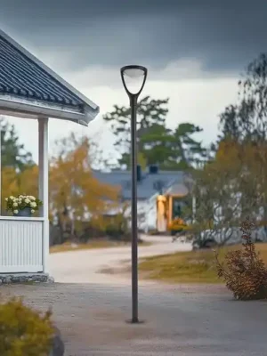 Přímo Od Výrobce Venkovní světlo Lucande Filor, černé, hliník, 250 cm