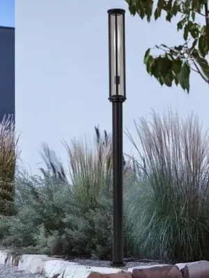Zlevněný Lucande venkovní světlo Alivaro, černé, 220 cm, E27, IP65