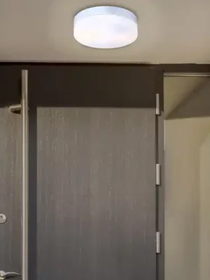 Venkovní stropní svítidlo Vranos, stříbrná barva, Ø 24 cm, hliník Ihned K Objednání