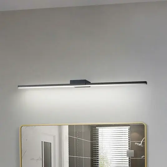 Víkendová Akce Zrcadlová lampa Lucande LED Kivana, černá, kov, 90 cm, IP44