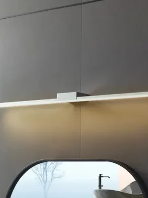 Zrcadlová lampa Lucande LED Kivana, chrom, kov, 90 cm, IP44 Poslední Šance