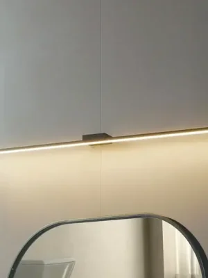 Zrcadlová lampa Lucande LED Kivana, černá, kov, 120 cm IP44 Expresní Doručení