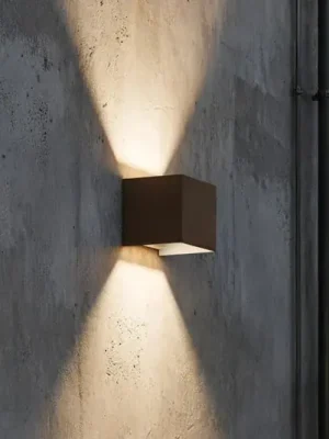 Must-Have Ideal Lux LED venkovní nástěnné svítidlo Atom, hnědé, 10 cm, kovové