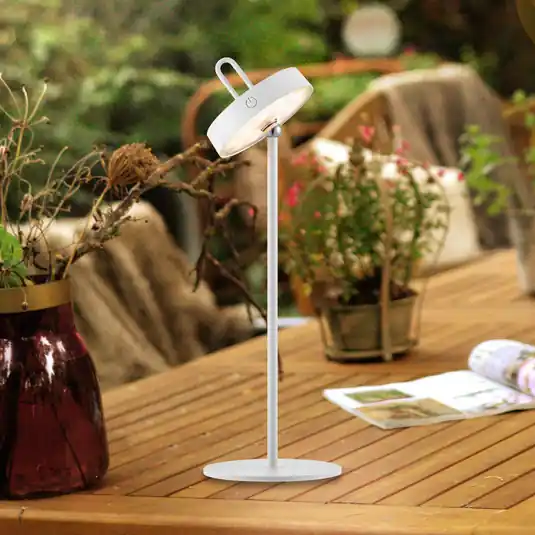 Dokud Zásoby Vydrží JUST LIGHT. Nabíjecí stolní lampa Amag LED, bílá, železo, IP44
