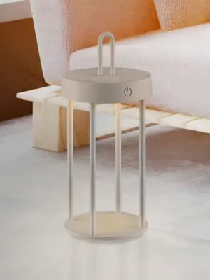 Pouze Dnes JUST LIGHT. LED dobíjecí stolní lampa Anselm šedobéžová 28cm žehlička