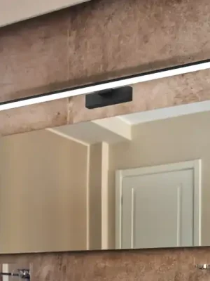 Hit Sezóny LED nástěnné svítidlo Pandella 1, délka 78 cm, černá barva, hliník