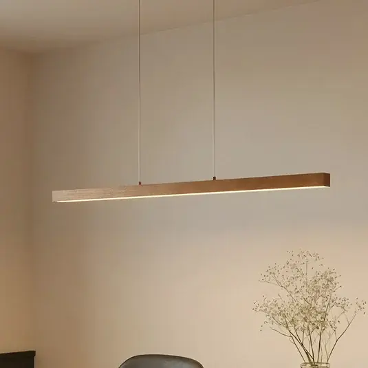 Rychlé Dodání Lucande LED závěsné světlo Nihalo, dřevo, 122 cm, stmívatelné, CCT