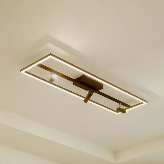 Stropní svítidlo Lucande LED Yvor, 99,5 cm, černé, otočné Horká Nabídka