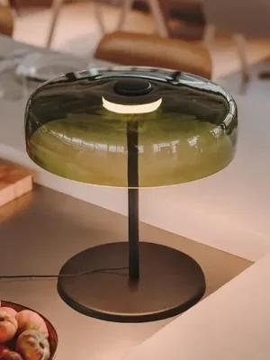 LEDS-C4 LED stolní lampa Levels, Ø 42 cm, zelená, sklo, CCT Koupit Online