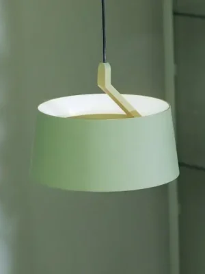 LOOM DESIGN LED závěsné světlo Cookie, zelené, hliník Ø 15 cm Originální