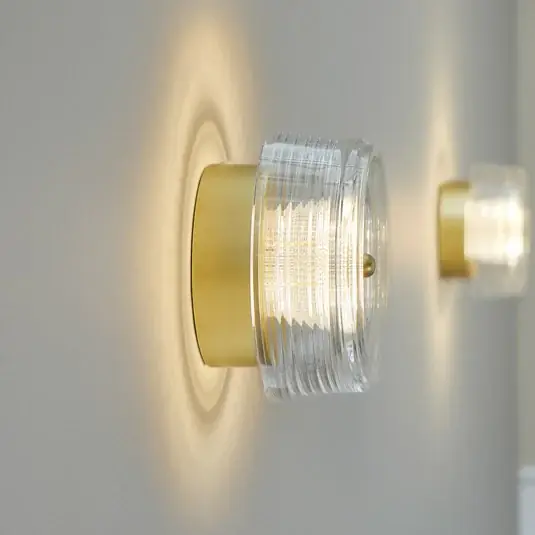 Horká Nabídka LOOM DESIGN LED nástěnné světlo Glow zlatá/čirá Ø 16 cm akryl