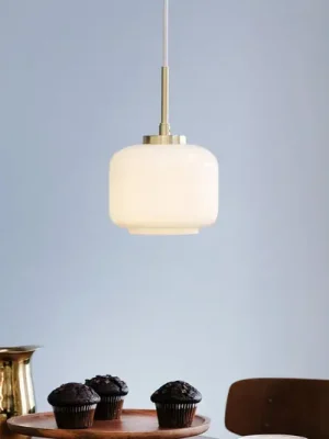Dyberg Larsen Arp závěsná lampa, mosazná barva, sklo, Ø 15 cm Vysoce Kvalitní