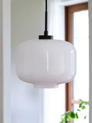Expresní Doručení Závěsné světlo Dyberg Larsen Arp, bílé, sklo, Ø 30 cm