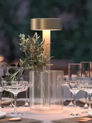 Jen Po Omezenou Doba Dobíjecí stolní lampa Maytoni LED AI Collaboration, sklo, zlatá barva