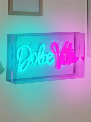 Nástěnné svítidlo LED Dolce Vita, čiré, 30x15 cm, plast USB RGB Aktuální