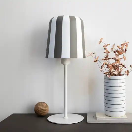 Dyberg Larsen stolní lampa Gry, šedá/bílá, výška 49,5 cml Ověřený