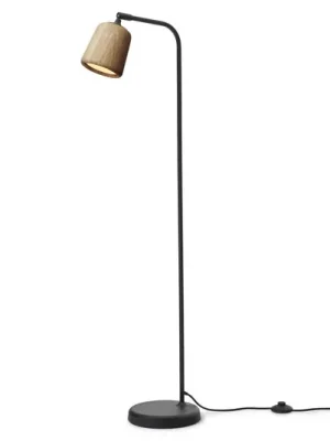 Must-Have New Works stojací lampa Materiál, barva dřeva, dub, výška 125 cm