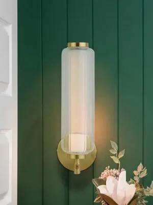 Objednat Nyní Nástěnné svítidlo LED Mod, mosazná barva, 3stupňové stmívání, ocel