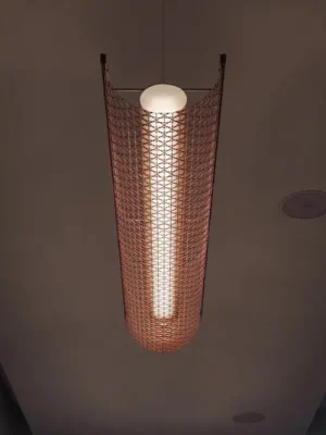 Originální Závěsná lampa Bover LED Nans Balis S/140, hnědá/červená, 140 cm