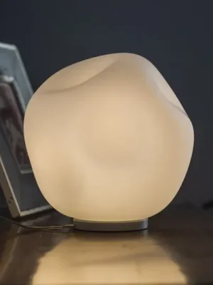 Stolní lampa Foscarini Hoba Midi, Ø 19 cm, zapnuto/vypnuto, sklo Omezená Nabídka