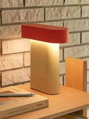 Originální HÜBSCH LED stolní lampa Sleek, světle zelená/červená, železo, PC