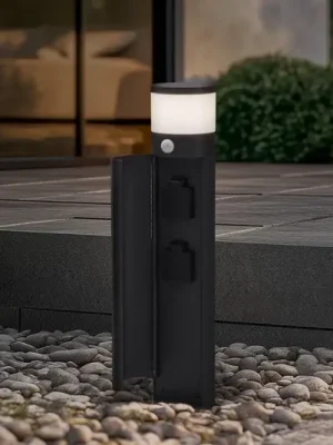 Podstavná lampa Lucande Corban, šedá, senzor, zásuvky, IP44 Horká Nabídka