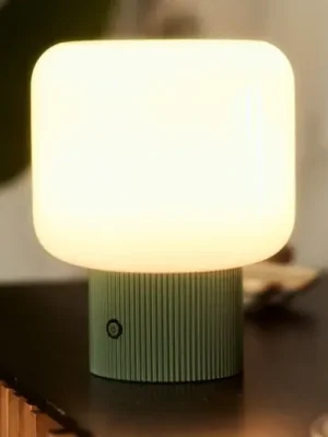 Nová Kolekce Lucande LED stolní lampa Katrin Palme, zelená, sklo