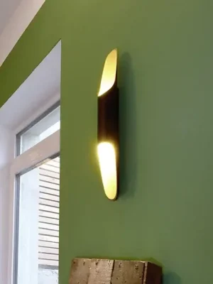 Apodis LED nástěnné světlo, černá/zlatá, výška 50 cm, kovové stmívatelné Nejprodávanější