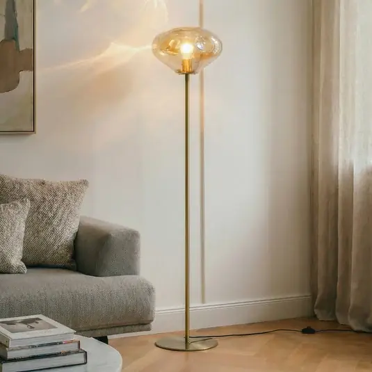 Značkový Lindby stojací lampa Lelia, jantarová, sklo, kov, 150 cm